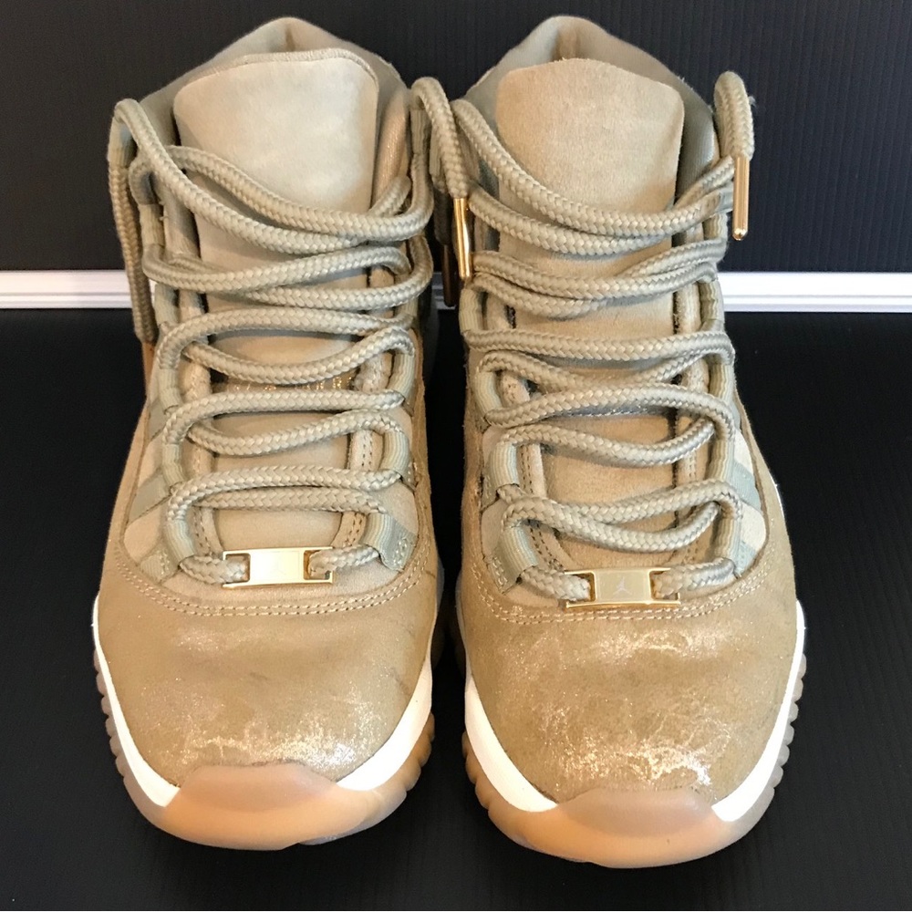 Women’s Air Jordan 11 Retro ‘Olive Lux’